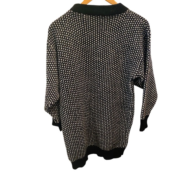 DAVID BRETT Vintage Black and White Teddy Bear Sweater - Picture 2 of 4